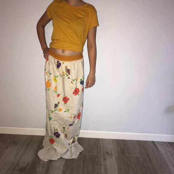 Gorgeous Boho Floral Skirt - Picture 5 of 8